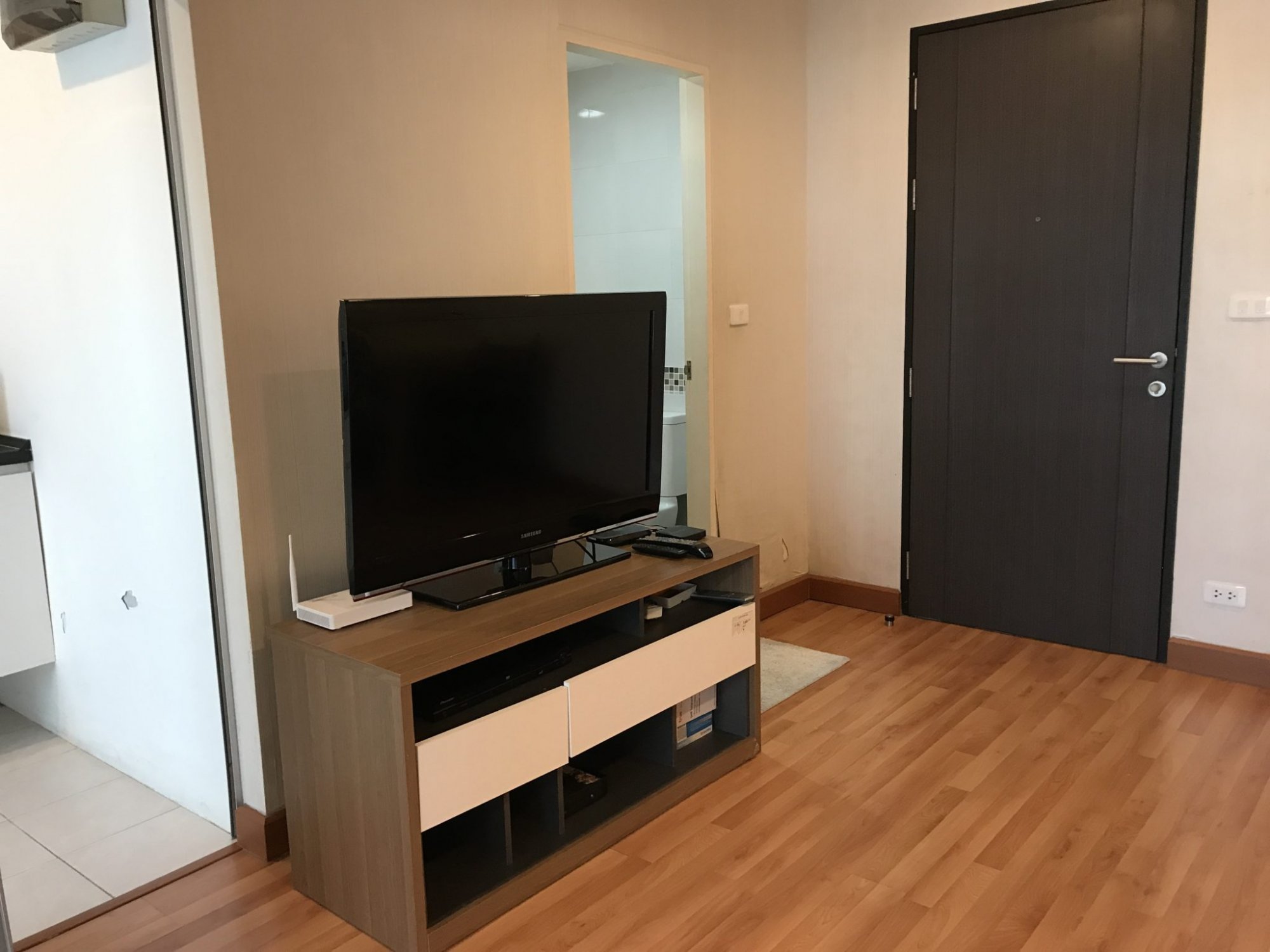 Hot sale!!️ Condo in Sukhumvit area Easy to travel, not far from BTS. PROP000701
