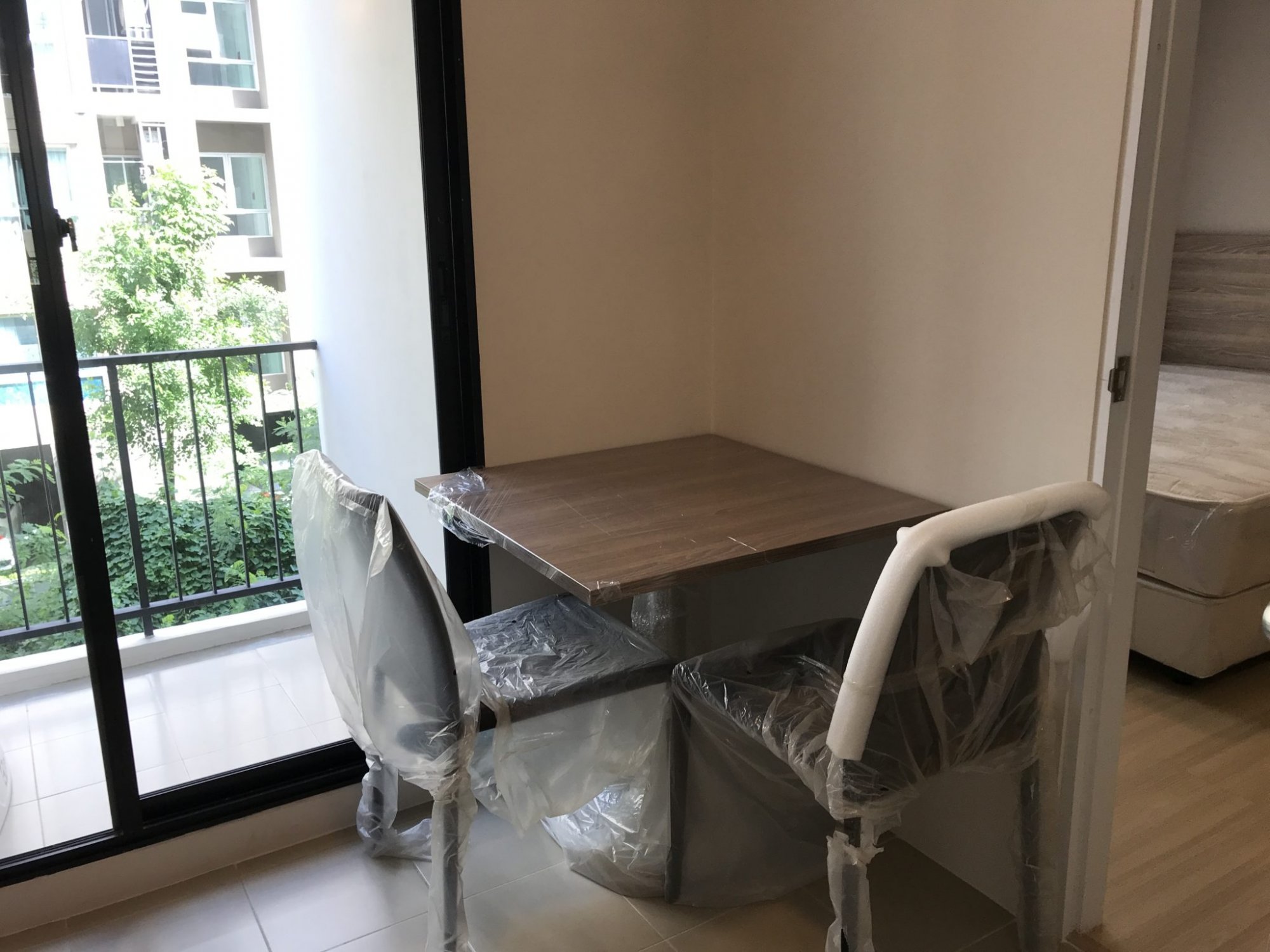 For sale at Lesto Sukhumvit 113 2.08 - 2.23M Type 1 Bedroom Size 26.62Sq.m PROP000704