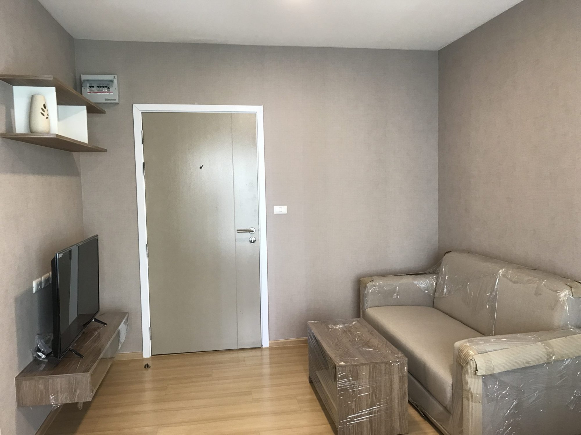 For sale at Lesto Sukhumvit 113 2.08 - 2.23M Type 1 Bedroom Size 26.62Sq.m PROP000705