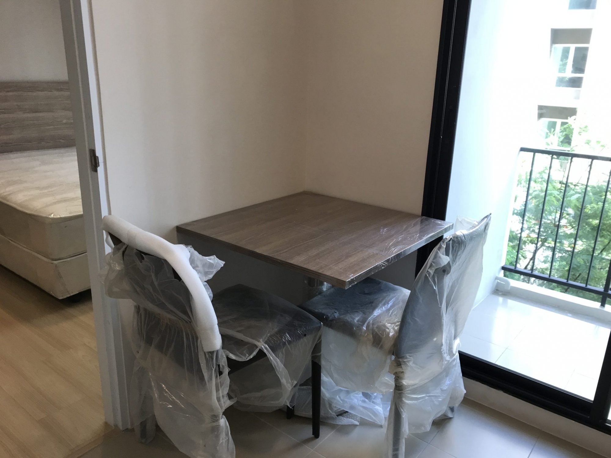 For sale at Lesto Sukhumvit 113 2.08 - 2.23M Type 1 Bedroom Size 26.62Sq.m PROP000705