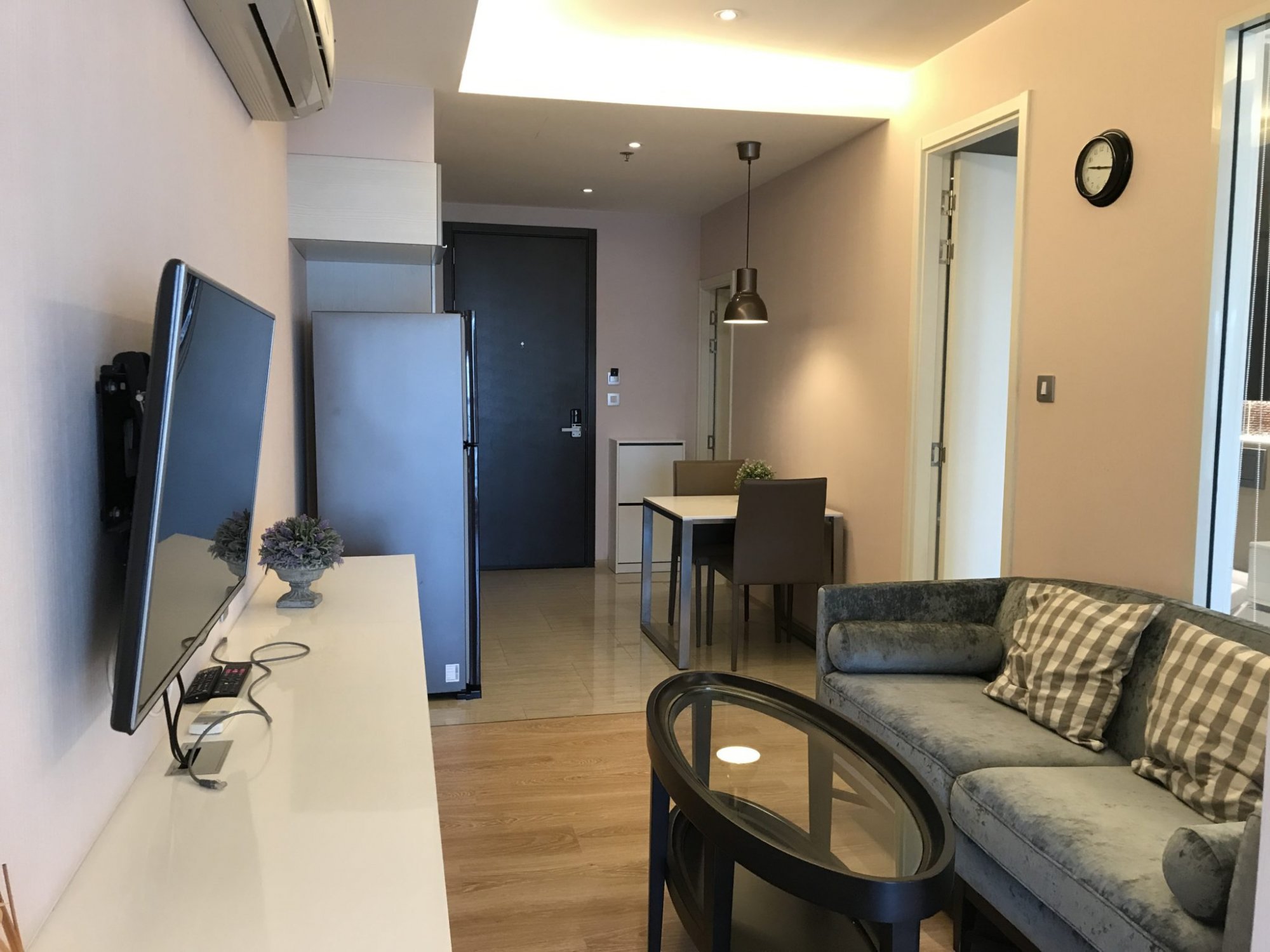 For rent at H Sukhumvit 43 1 Bedroom 1 Bathroom 28,000THB/Month Fully furnished