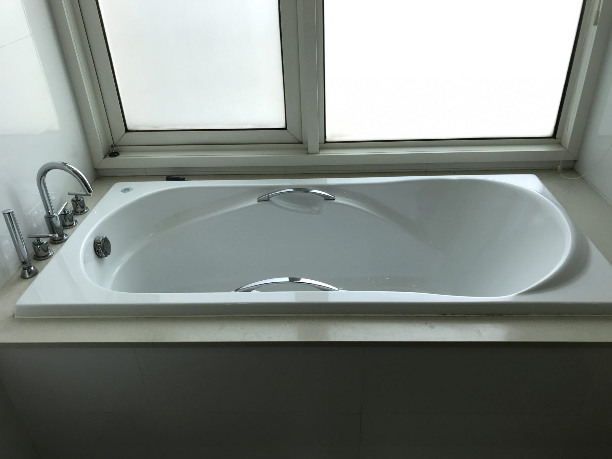 ปล่อยเช่า! Siri Residence ในราคาเพียง 90,000บาท/เดือน 3 ห้องนอน 4 ห้องน้ำ 164ตรม. ห้องใหญ่อยู่สบาย ใกล้ BTS พร้อมพงษ์ เฟอร์นิเจอร์ครบพร้อมเข้าอยู่