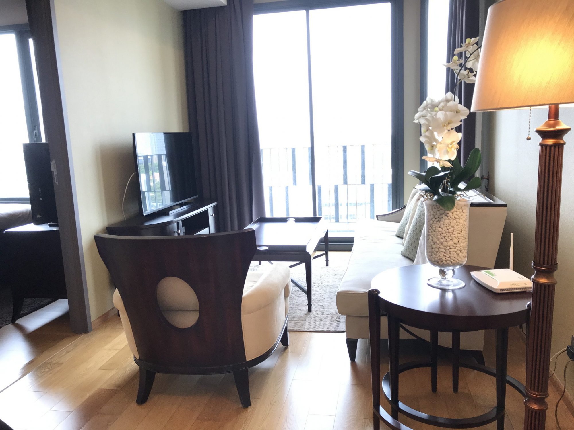 Keyne By Sansiri ให้เช่า! ในราคาเพียง 60,000บาท/เดือน 2 ห้องนอน 2 ห้องน้ำ 75ตรม. ชั้นสูง++ วิวสวย ใกล้ BTS ทองหล่อ เฟอร์นิเจอร์ครบพร้อมเข้าอยู่ (P-00723)