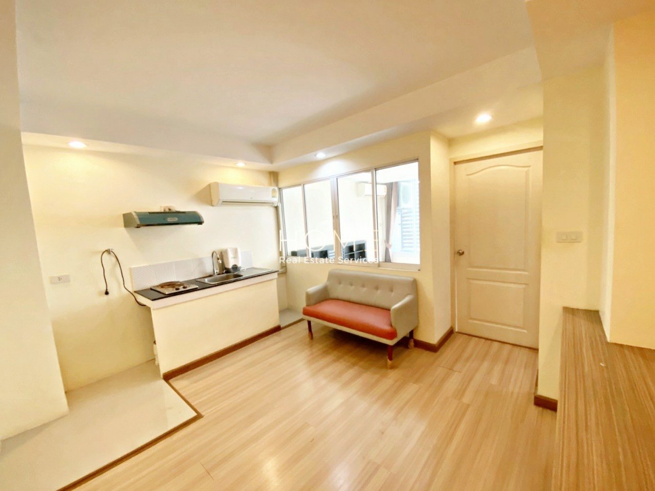 เทียบราคาต่อ ตรม ถูกที่สุด !! ฮัมเบิล ลิฟวิ่ง สุทธิสาร PATTER461