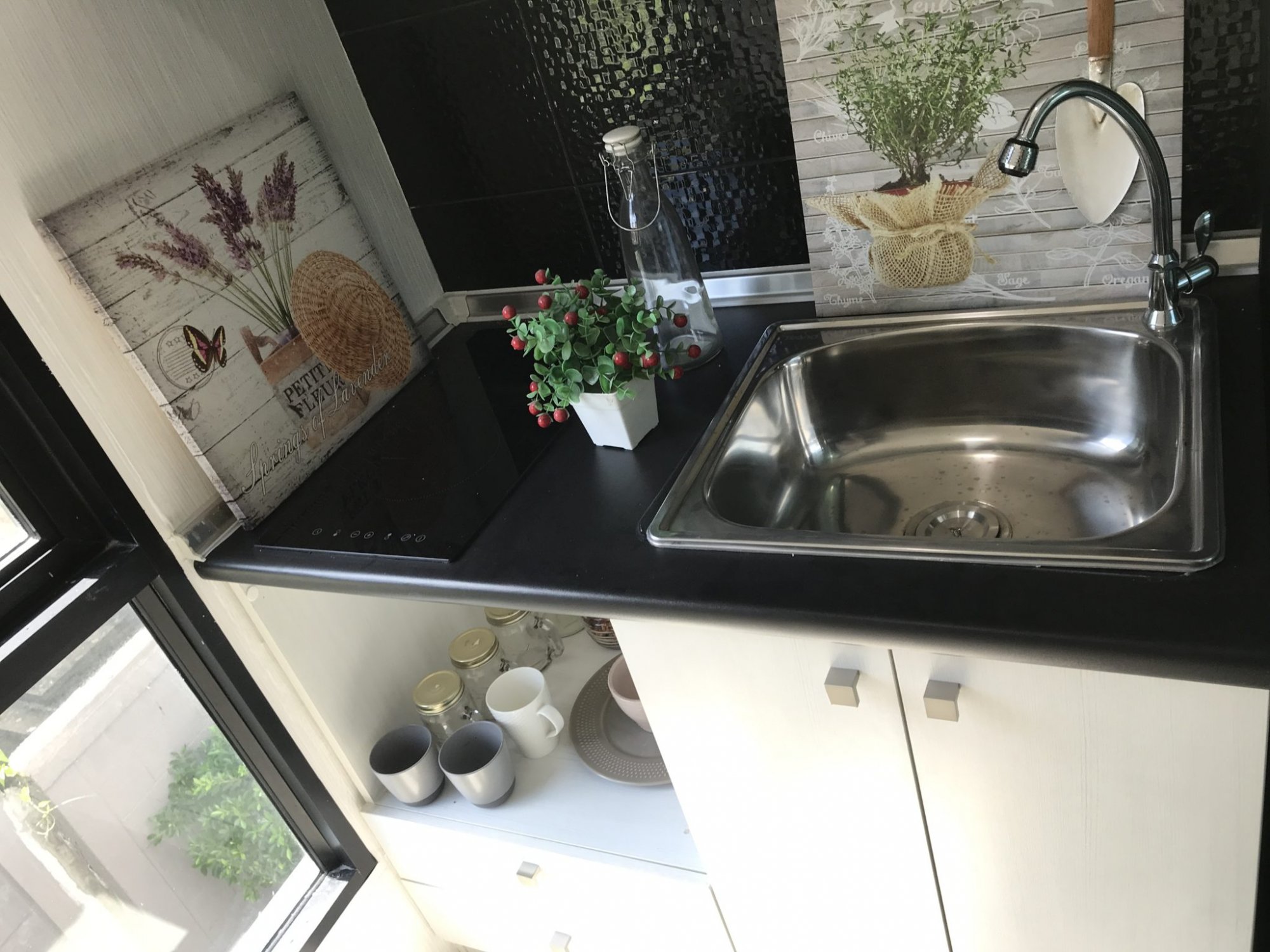 !!!Wholesale Condo @ University of the Thai Chamber of Commerce, 1 bedroom, 1 bathroom, size 21.5-28 sq m, price 2.29-3.1 million baht !!! Special promotion, book within August, get 2 baht of gold.