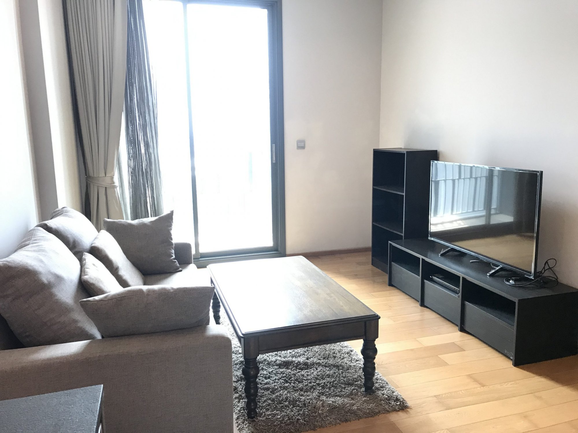 ** ขาย/เช่า ** Keyne By Sansiri เช่าเพียง 35,000บาท/เดือน ขายเพียง 9,200,000บาท ค่าโอน50/50 1 ห้องนอน 1 ห้องน้ำ 47ตรม. ใกล้ BTS ทองหล่อ พร้อมเข้าอยู่ (P-00726)