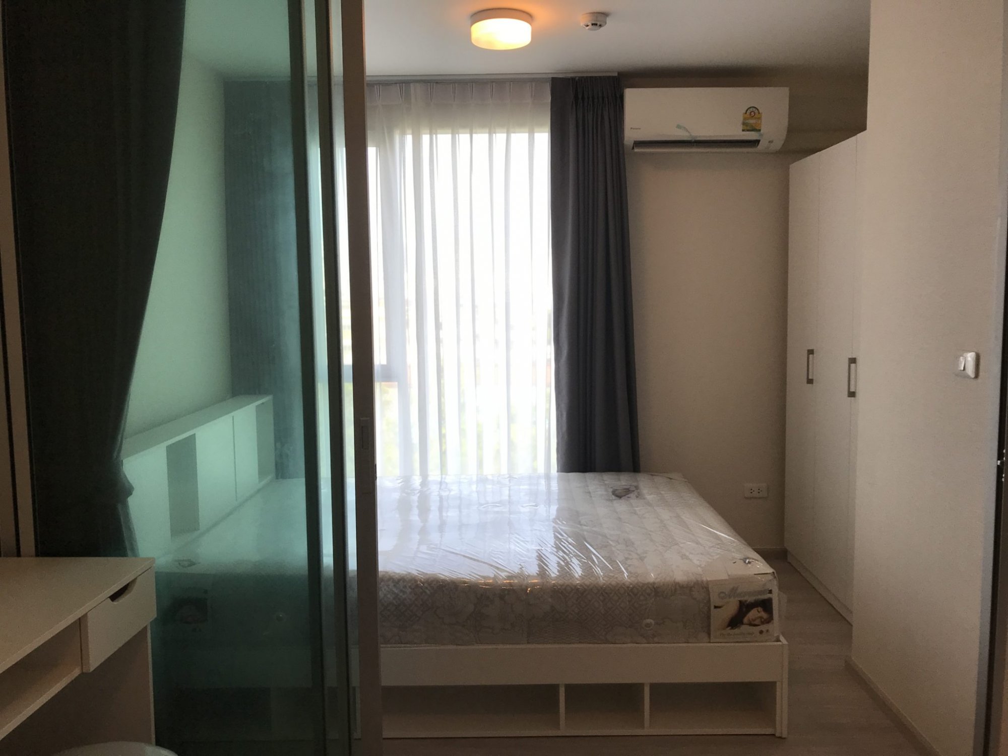 ขายด่วน! PLUM CONDO ราม 60 อินเตอร์เชนจ์ พร้อมให้คุณเป็นเจ้าของ ในราคาเพียง 2,200,000บาท รวมค่าใช้จ่ายทุกอย่าง ใกล้ MRT ห้วยขวาง เฟอร์นิเจอร์ครบพร้อมเข้าอยู่