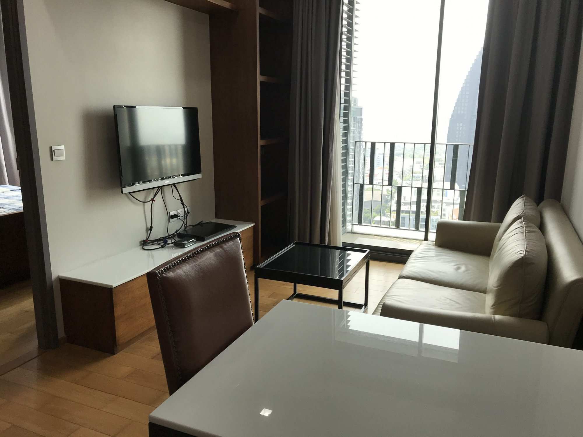 Keyne By Sansiri ให้เช่า! ในราคาเพียง 50,000บาท/เดือน 1 ห้องนอน 1 ห้องน้ำ 52ตรม. ชั้นสูง++ วิวสวย ห้องใหญ่อยู่สบาย ใกล้ BTS ทองหล่อ เฟอร์นิเจอร์ครบพร้อมเข้าอยู่ (P-00727)