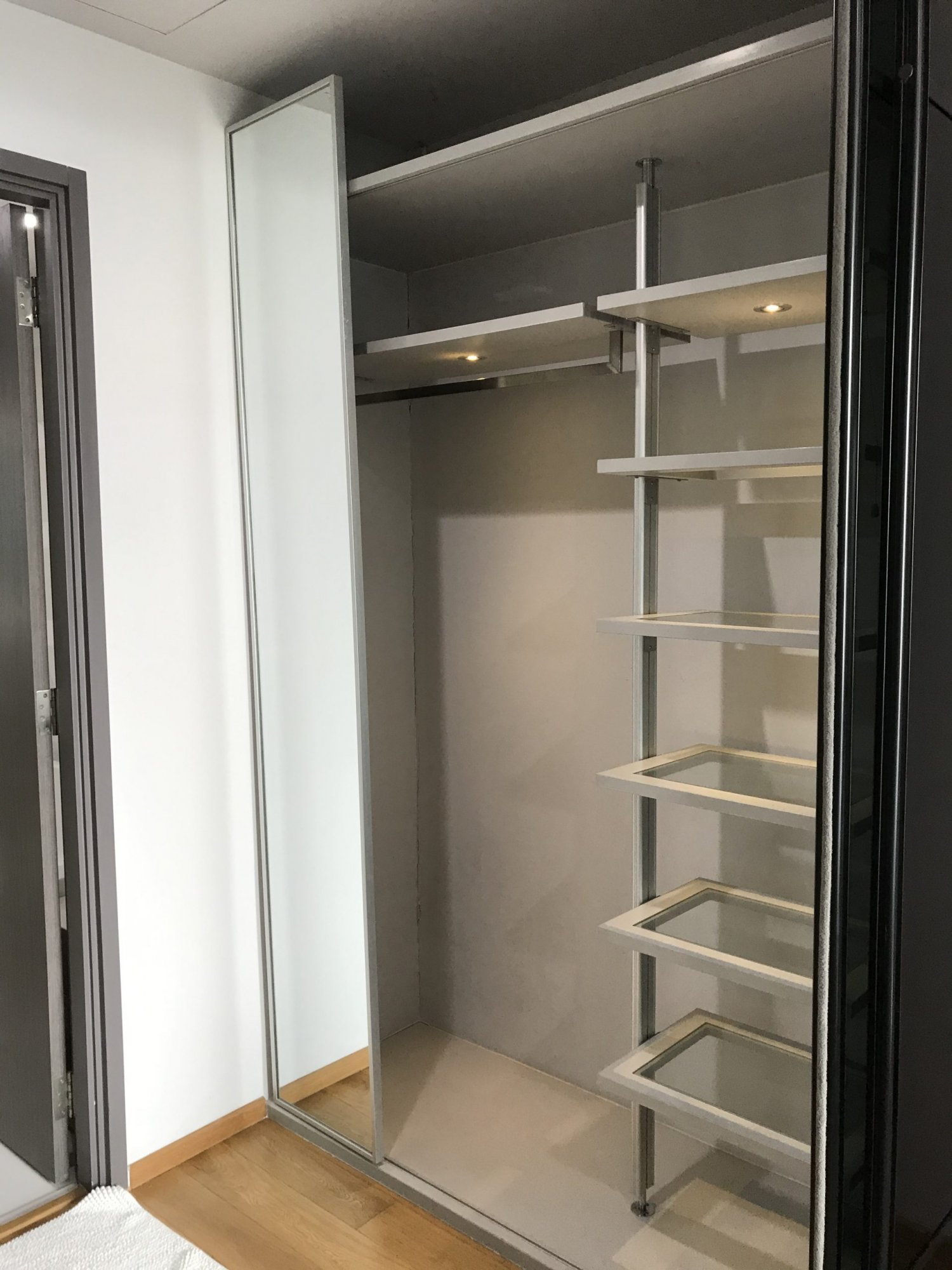 Keyne By Sansiri ให้เช่า! ในราคาเพียง 50,000บาท/เดือน 1 ห้องนอน 1 ห้องน้ำ 52ตรม. ชั้นสูง++ วิวสวย ห้องใหญ่อยู่สบาย ใกล้ BTS ทองหล่อ เฟอร์นิเจอร์ครบพร้อมเข้าอยู่ (P-00727)