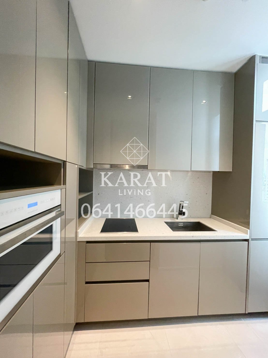 ให้เช่า ดิโพลแมท 39 ถูกที่สุดในโครงการ 54 ตร.ม 45,000 ชั้น 23 คุณบี 064-146-6445 (R5626)