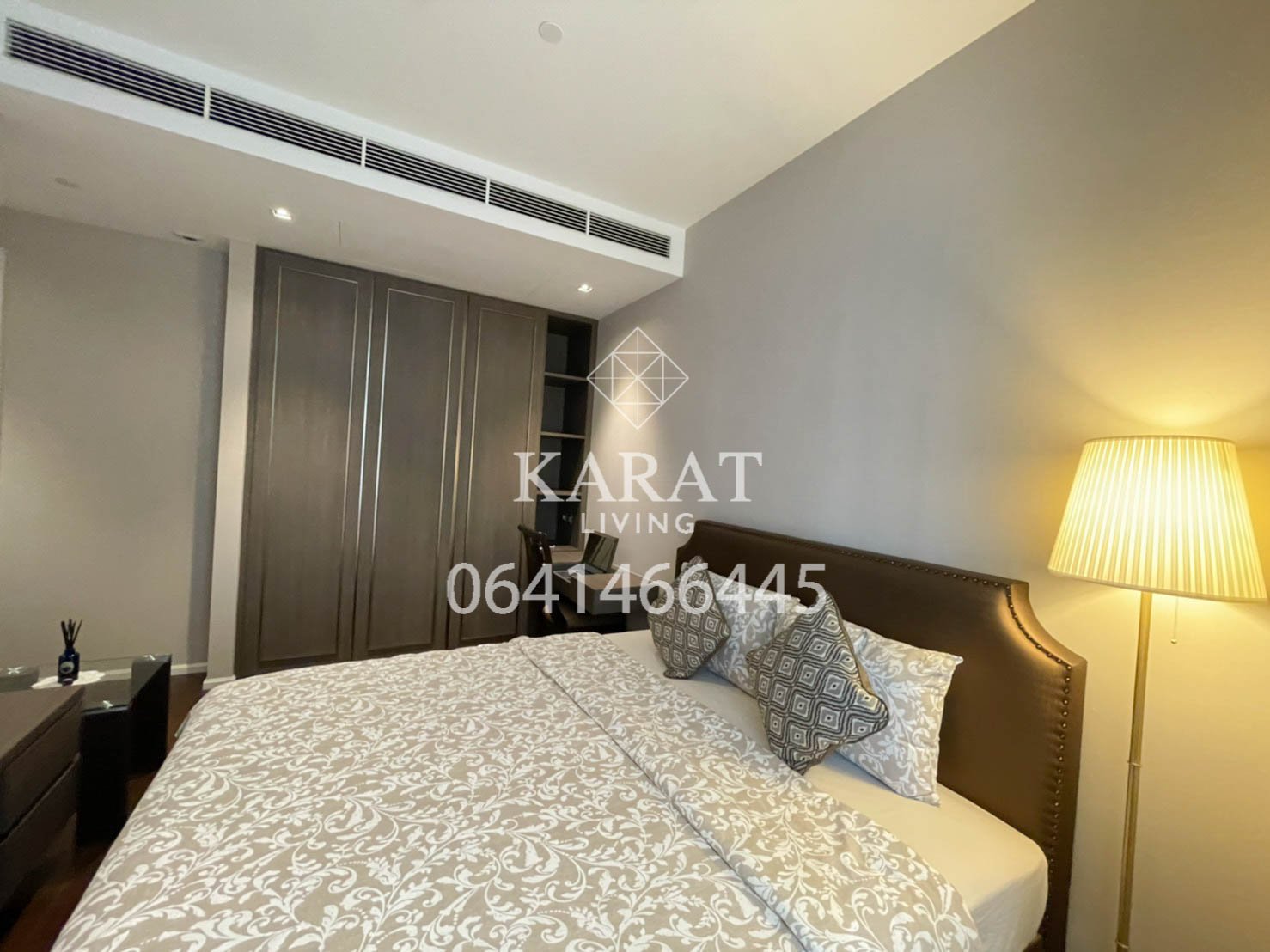 ให้เช่า ดิโพลแมท 39 ถูกที่สุดในโครงการ 54 ตร.ม 45,000 ชั้น 23 คุณบี 064-146-6445 (R5626)