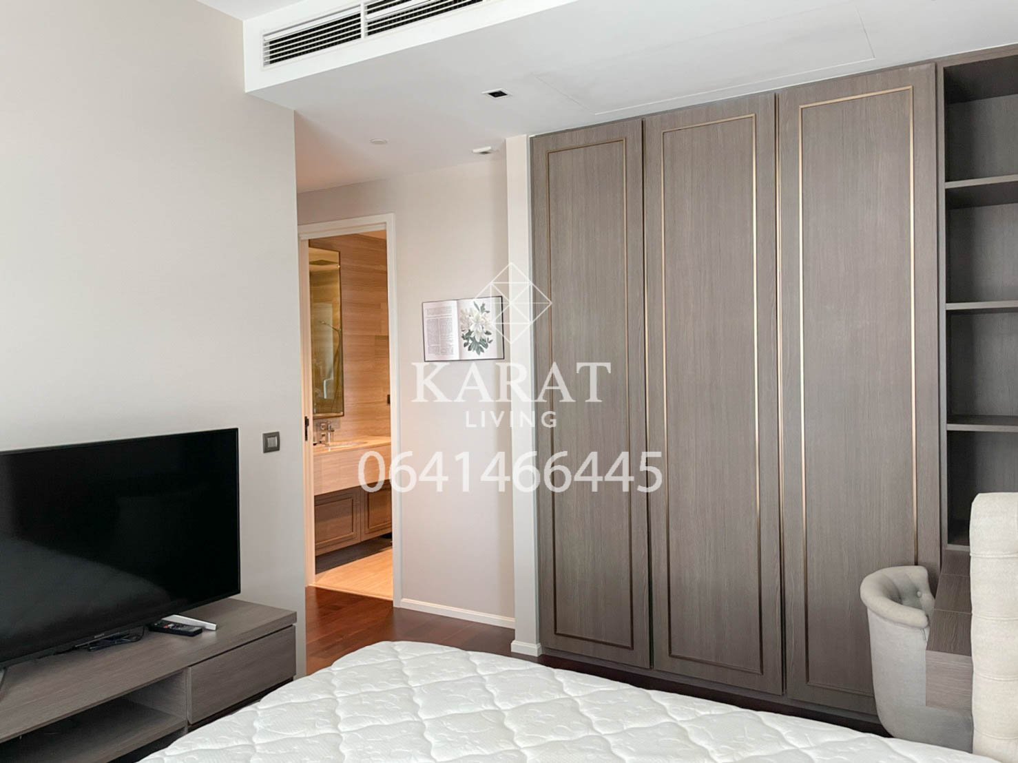 THE DIPLOMAT 39 for rent 1 bed 1 bath.54 sq.m fully furnished 50,000 THB FL.15 K.Bee 064146-6445 (R5655)