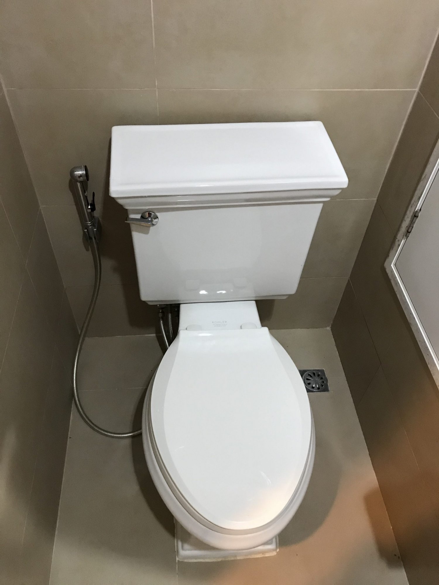 ให้เช่า! Condolette Dwell Sukhumvit 26 1 ห้องนอน 32 ตรม. เพียง 17,000 บาท/เดือน เฟอร์นิเจอร์ครบพร้อมเข้าอยู่(PROP000081)