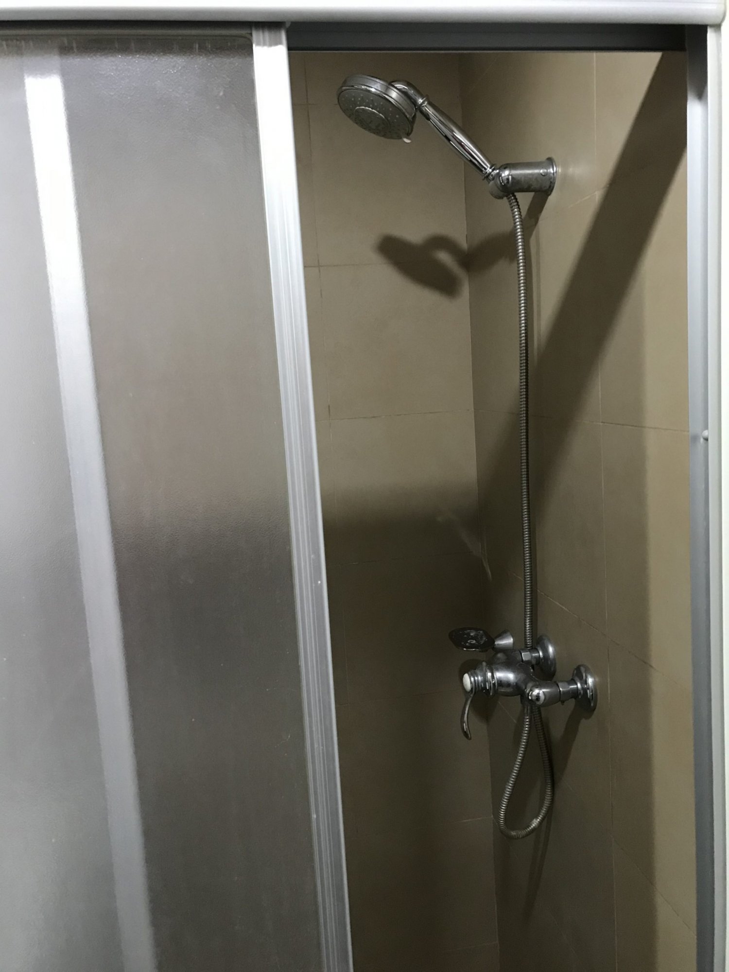 ให้เช่า! Condolette Dwell Sukhumvit 26 1 ห้องนอน 32 ตรม. เพียง 17,000 บาท/เดือน เฟอร์นิเจอร์ครบพร้อมเข้าอยู่(PROP000081)