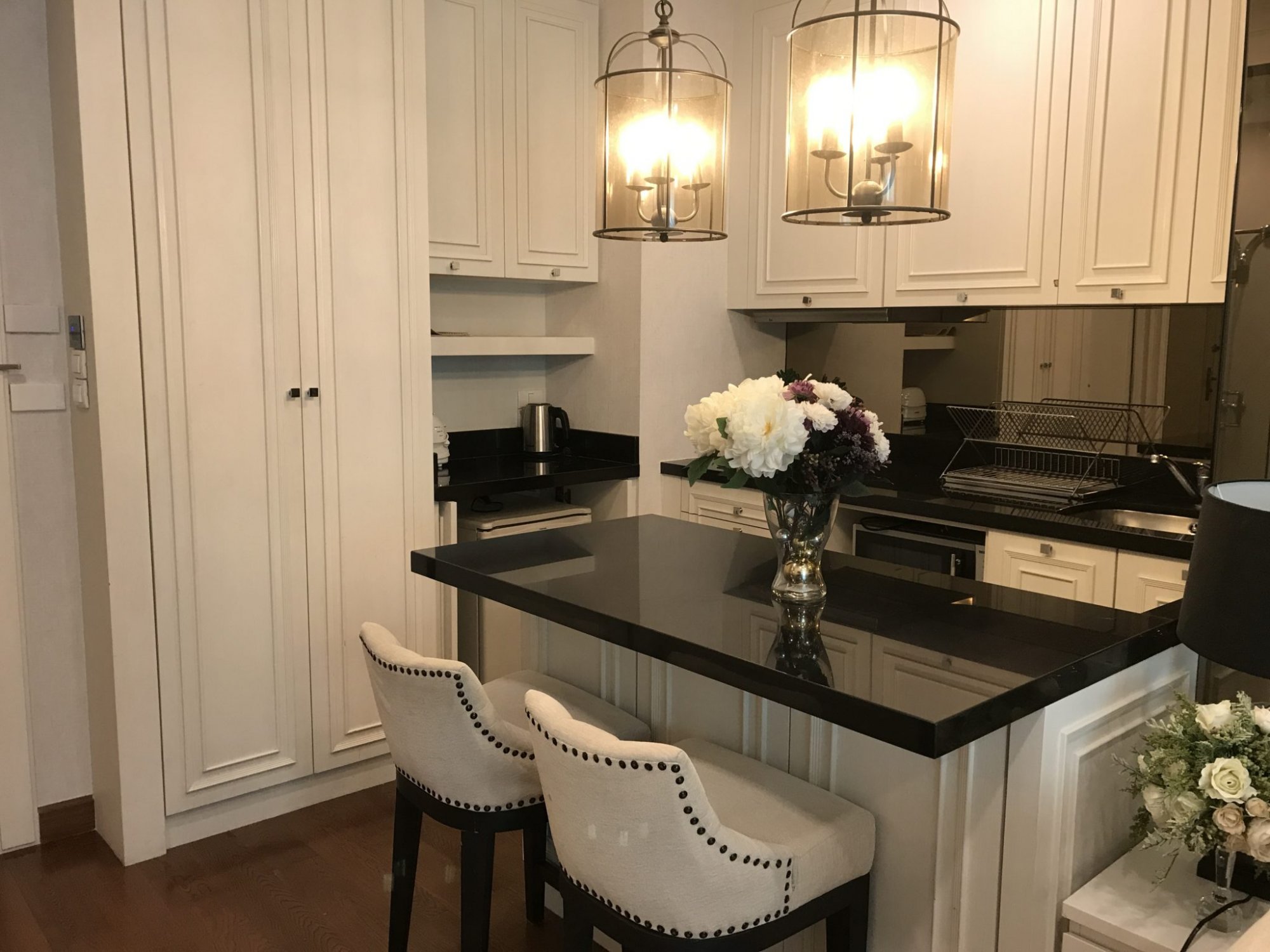 ปล่อยเช่า! The Address Chidlom เพียง 32,000บาท/เดือน สตูดิโอ ขนาด 42ตรม. ใกล้ BTS เพลินจิต เฟอร์นิเจอร์ครบพร้อมเข้าอยู่