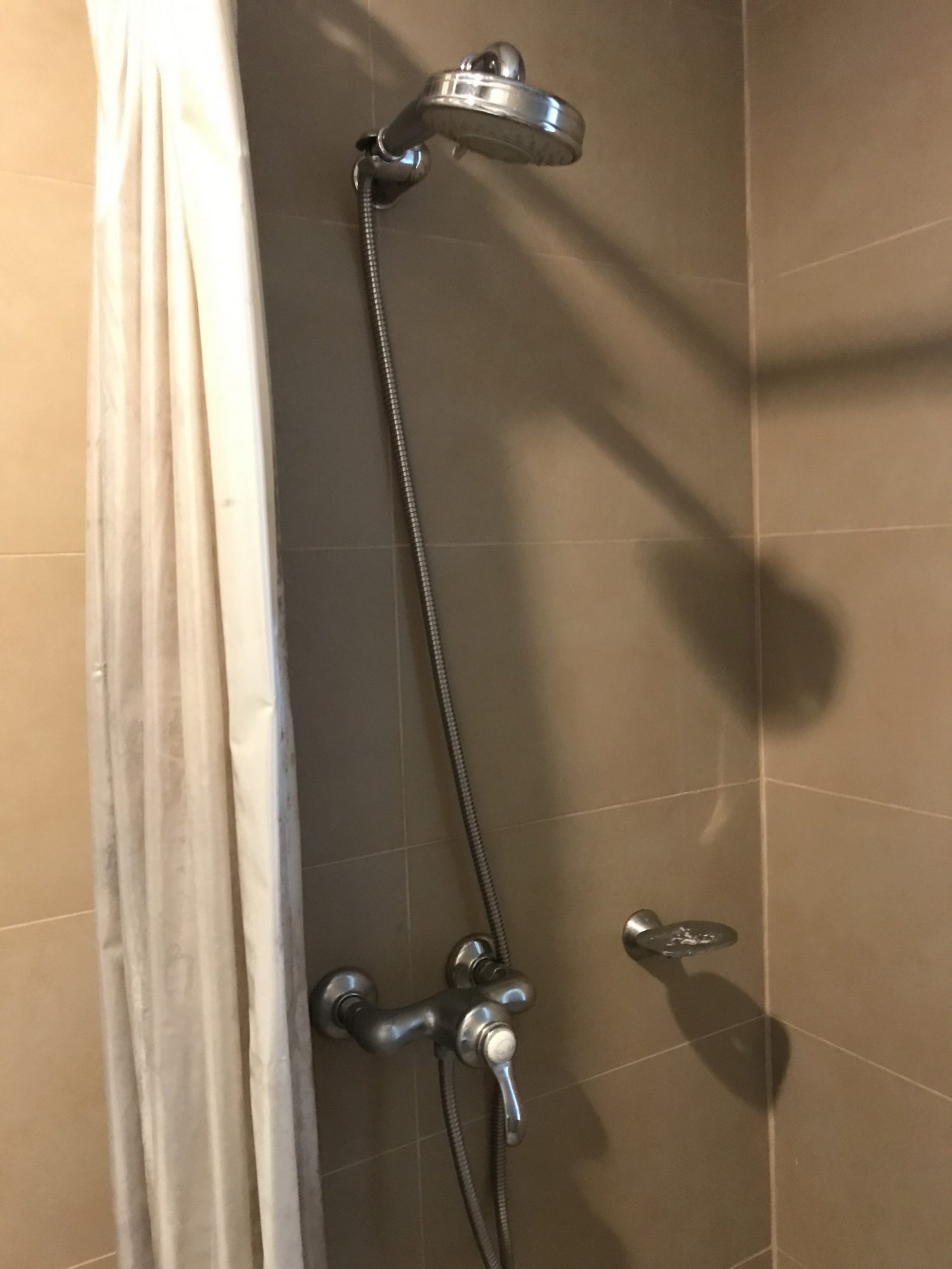 ให้เช่า! Condolette Dwell Sukhumvit 26 1 ห้องนอน 32 ตรม. เพียง 19,000 บาท/เดือน เฟอร์นิเจอร์ครบพร้อมเข้าอยู่(PROP000082)