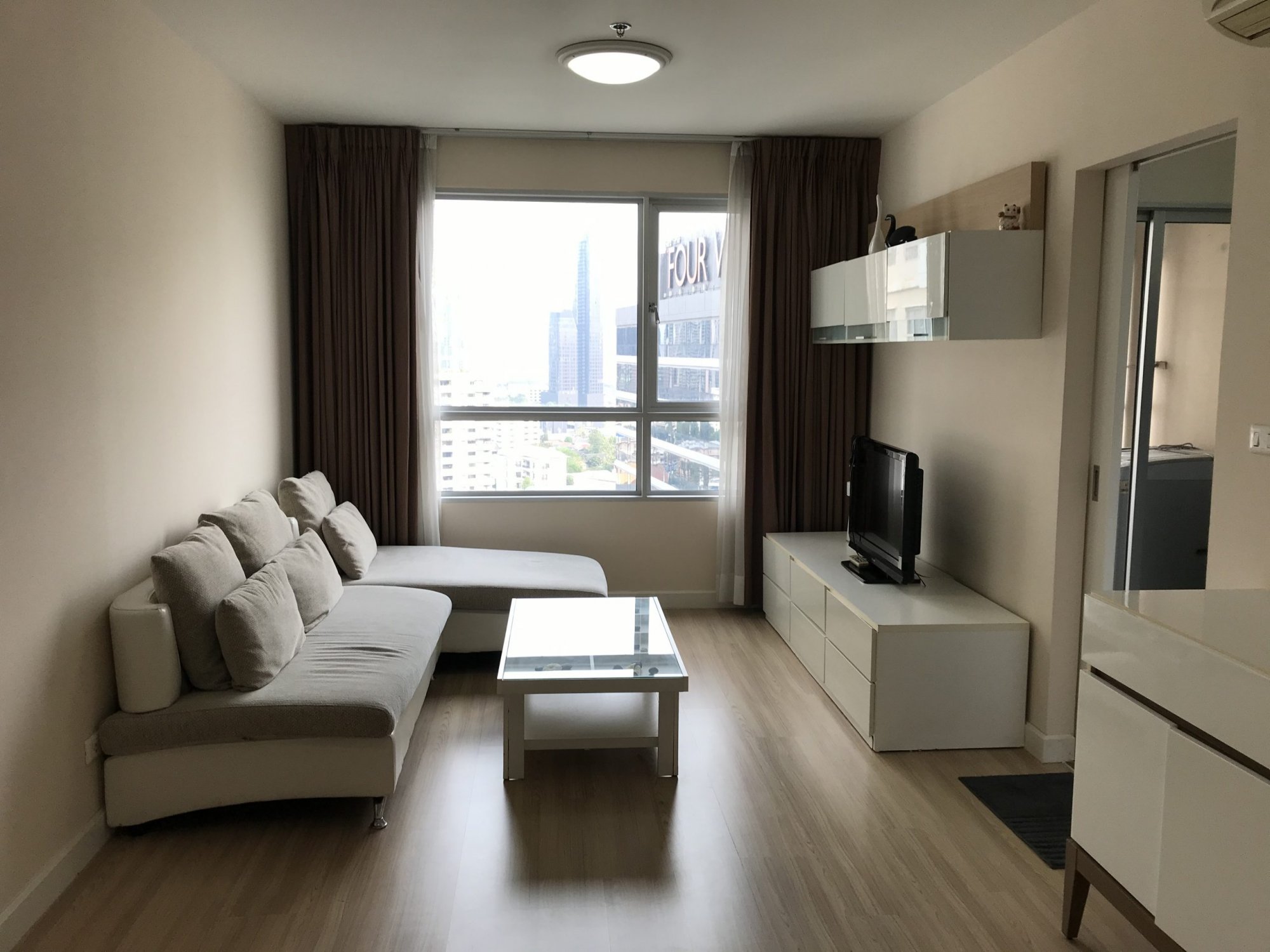 ให้เช่า Condo One X Sukhumvit 26 1 ห้องนอน 50 ตรม ใกล้ BTS พร้อมพงษ์ เพียง 24,000 บาท/เดือน เฟอร์นิเจอร์ครบพร้อมเข้าอยู่(PROP000084)
