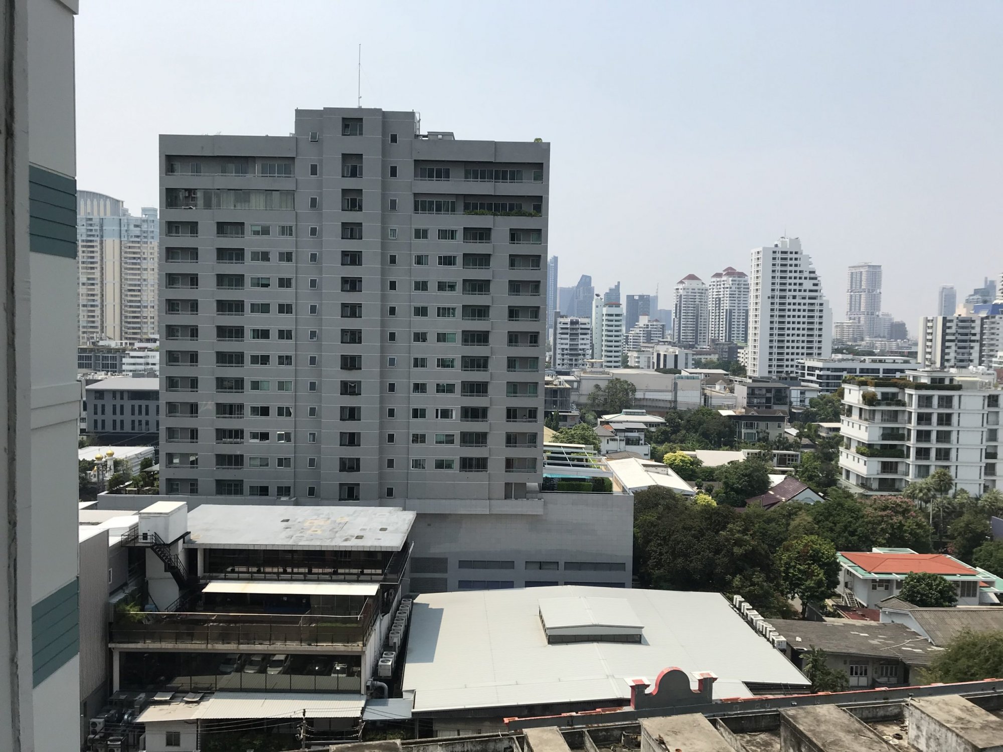 ปล่อยเช่า! Ivy Thonglor ในราคาเพียง 30,000บาท/เดือน Type Studio 1 ห้องน้ำ 35ตรม. ห้องใหญ่อยู่สบาย ใกล้ BTS ทองหล่อ เฟอร์นิเจอร์ครบพร้อมเข้าอยู่ PROP000099